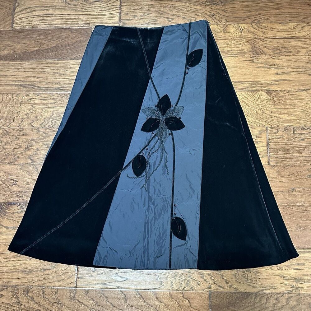 Black Velvet Embroidered Beaded Whimsigoth Witchy A-Line Skirt Size XL